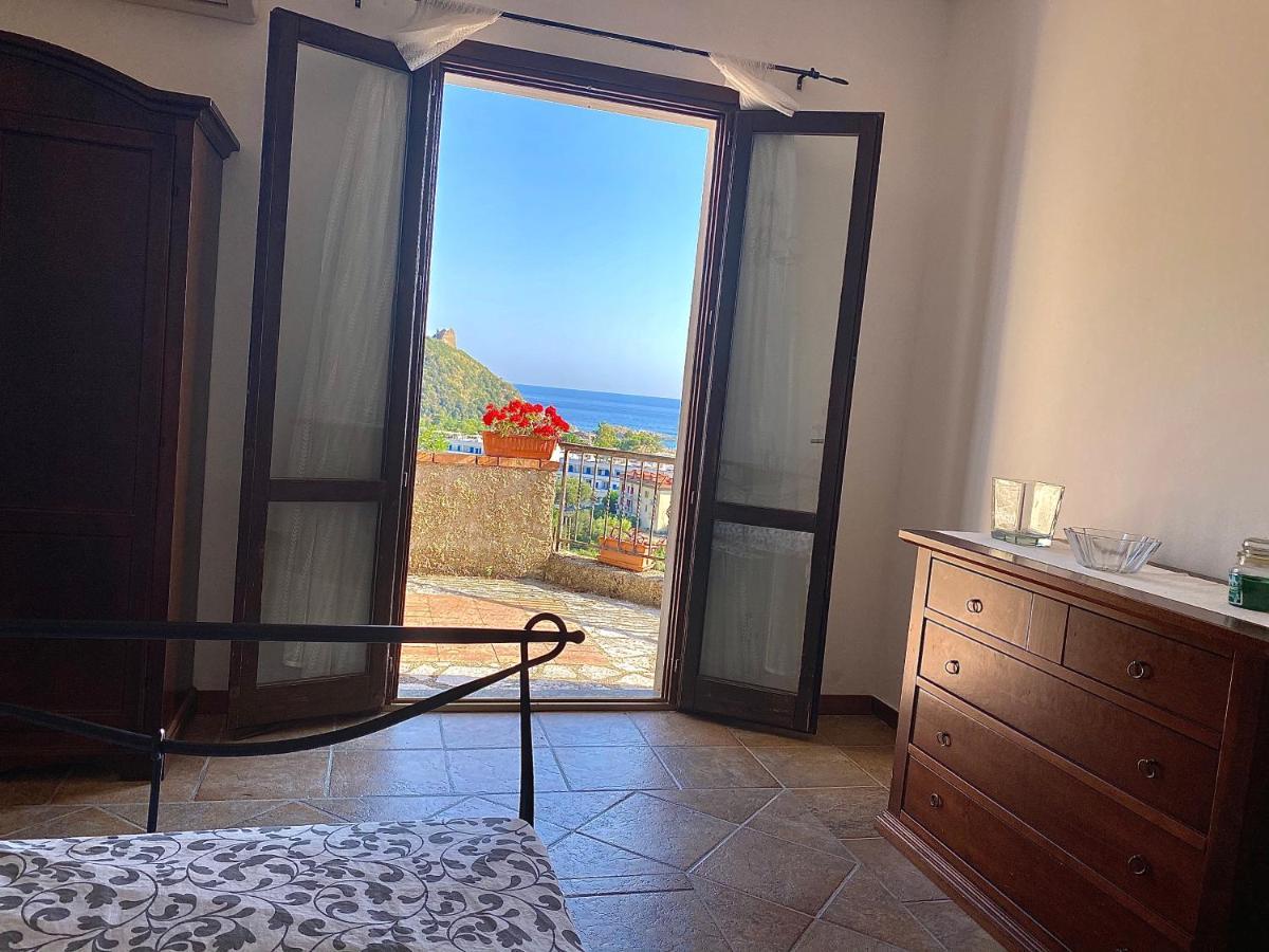 Villa Lo Scoglio Ascea Εξωτερικό φωτογραφία